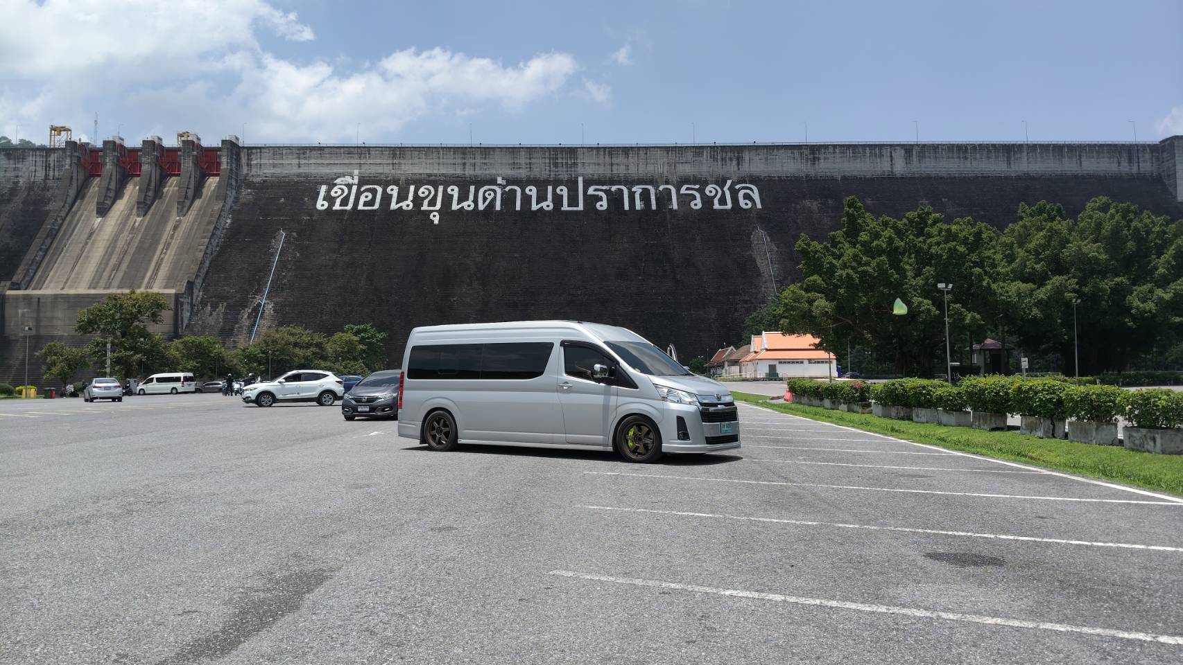 เหมารถเที่ยว
